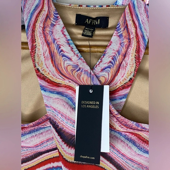 🏷️ NWT AFRM Cordelia Cropped Cross Neck Long Sleeve Top - Picture 5 of 7